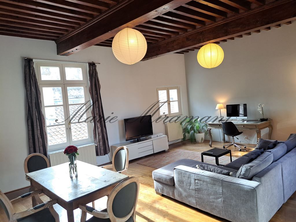 apartment 3 rooms for sale on AVIGNON (84000)