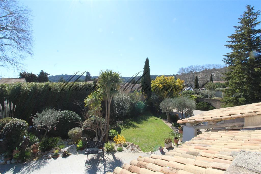 maison 7 pièces en vente sur AVIGNON (84000)