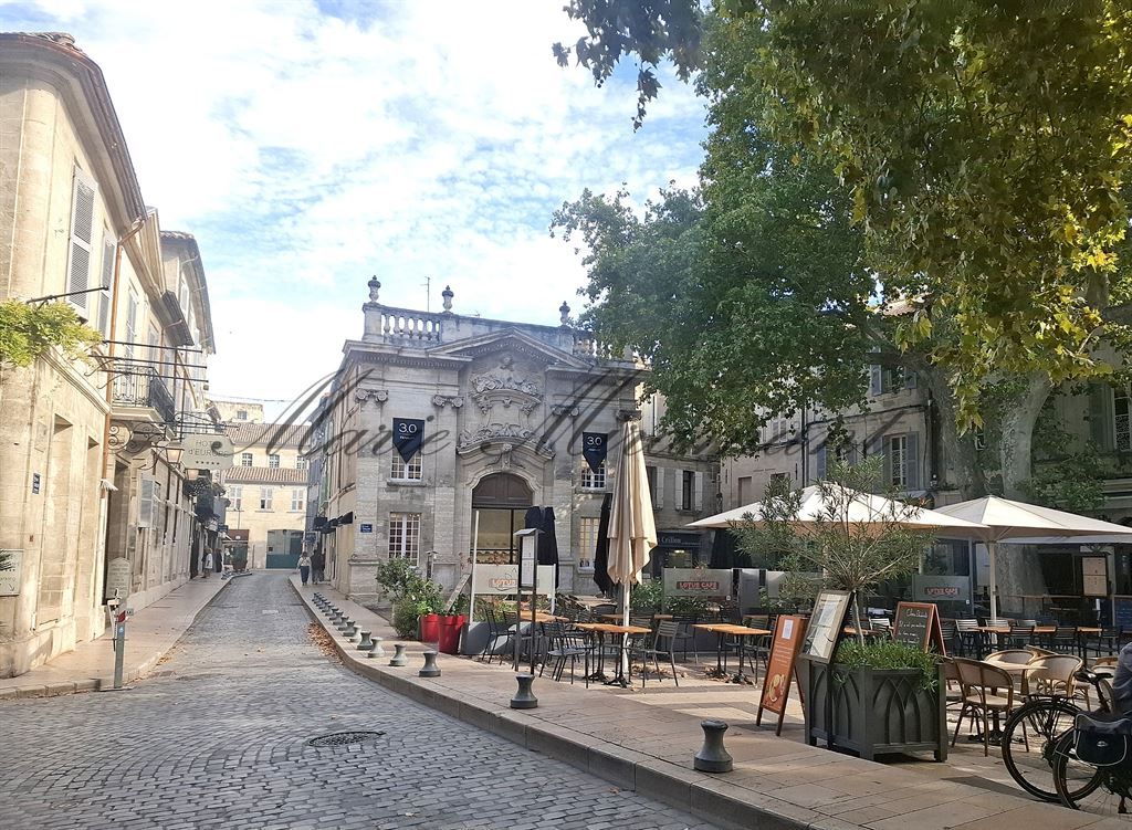 appartement 5 pièces en vente sur AVIGNON (84000)