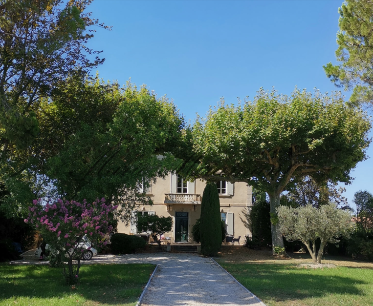 house 9 rooms for sale on AVIGNON (84000)