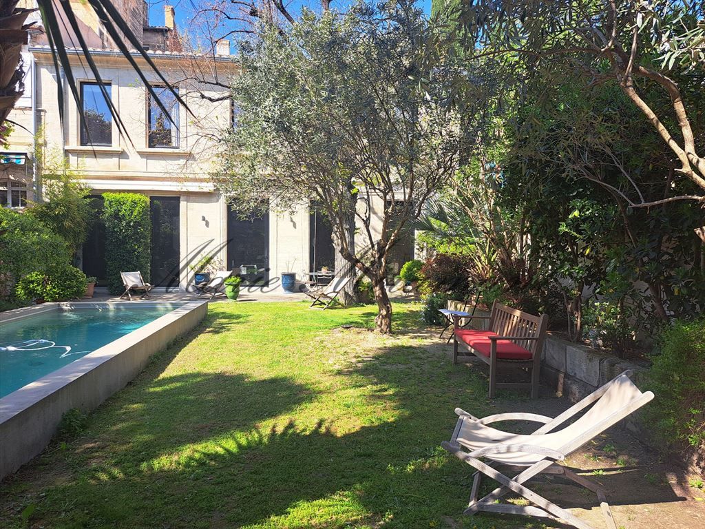 maison de maître 9 pièces en vente sur AVIGNON (84000)