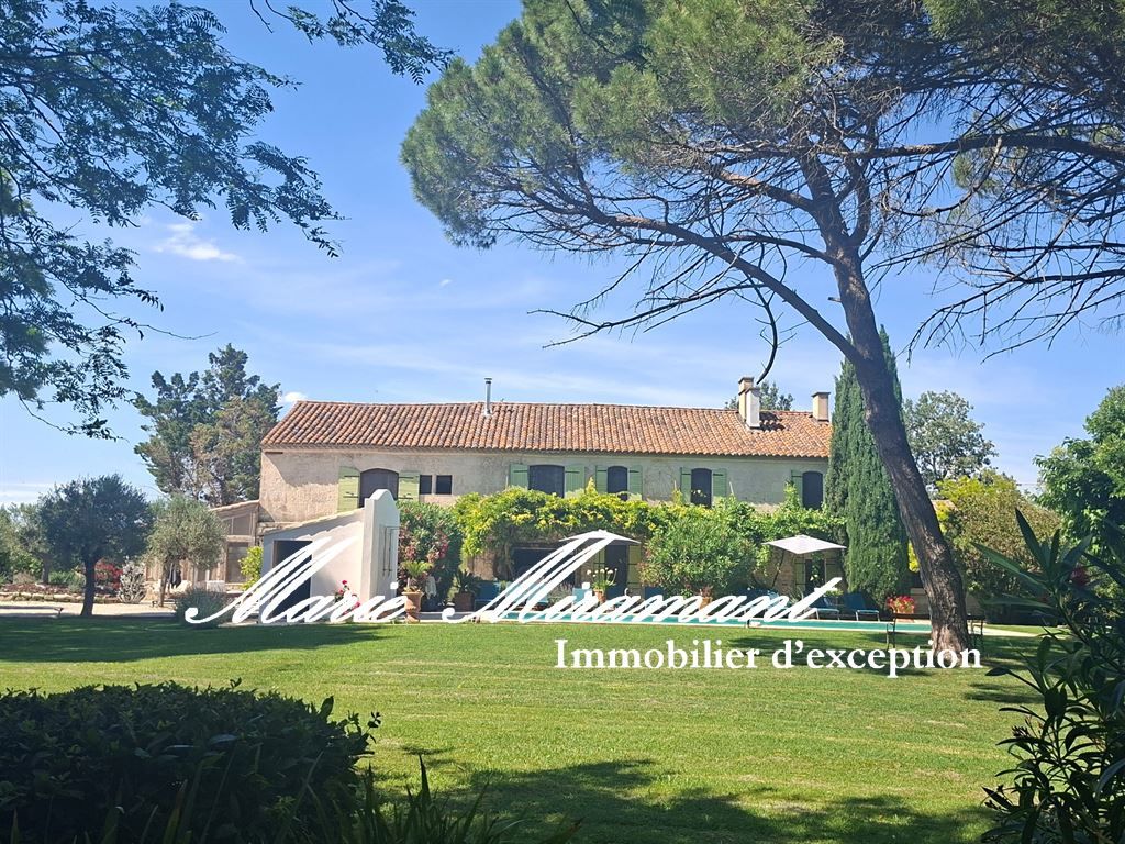 propriété 12 pièces en vente sur ARLES (13200)